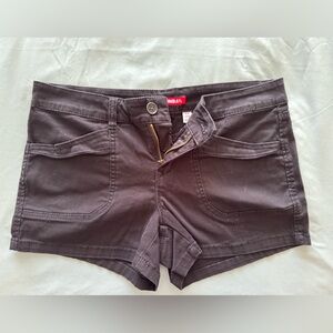 UNIONBAY Women's Black Cargo Shorts